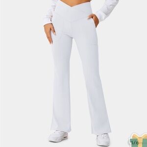 Crossover Pocket Split Hem Full Length Flare Leggings-Smile Sz Small‎ Petite